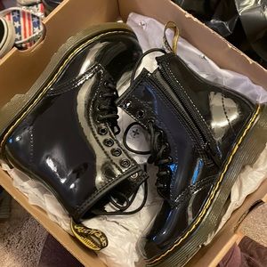 New - Patent Lamper Dr Martens Toddler 11 -